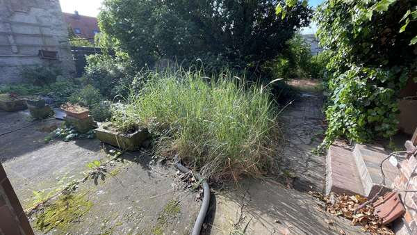 Hof / Garten - Reiheneckhaus in 39240 Groß Rosenburg mit 100m² kaufen