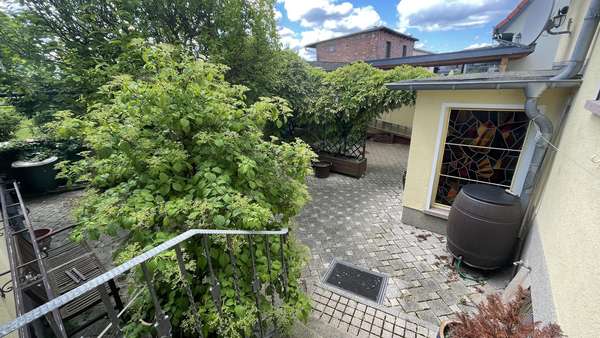 Hofbereich - Doppelhaushälfte in 39240 Groß Rosenburg mit 129m² kaufen