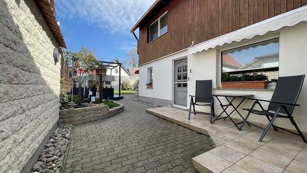 Hofansicht - Einfamilienhaus in 06449 Aschersleben mit 129m² kaufen