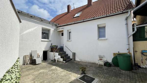 Einfamilienhaus in 06406 Bernburg mit 100m² kaufen