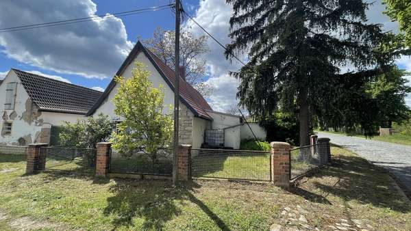 Einfamilienhaus in 06425 Plötzkau mit 90m² kaufen