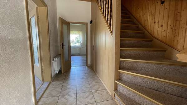 Flur im EG Flur im EG - Einfamilienhaus in 39418 Staßfurt mit 90m² kaufen