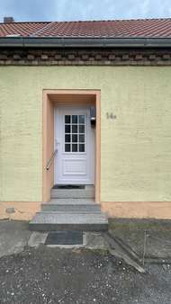 Hauseingang Hauseingang - Einfamilienhaus in 06449 Aschersleben mit 80m² kaufen