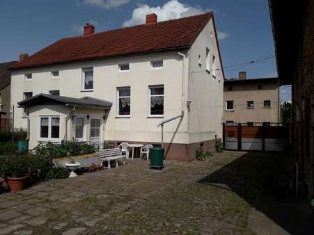 Ansicht hinten - Einfamilienhaus in 39221 Eickendorf mit 160m² kaufen