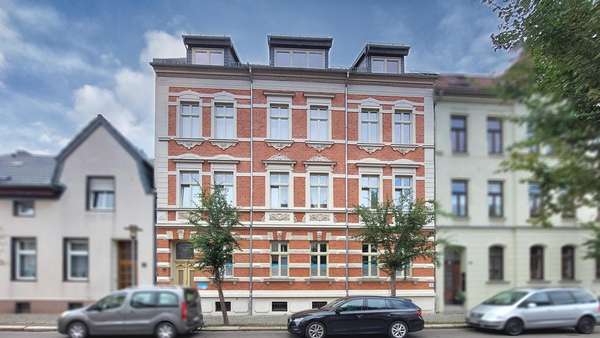 Vorderansicht Vorderansicht - Dachgeschosswohnung in 06449 Aschersleben mit 115m² kaufen