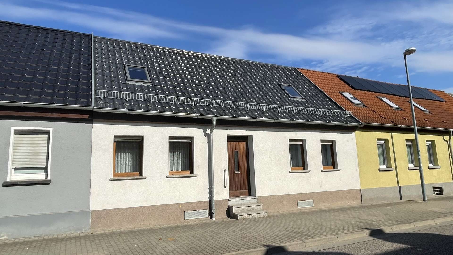 Ansicht Straße Ansicht Straße - Einfamilienhaus in 06429 Nienburg mit 85m² kaufen