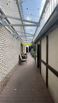 Familienhaus mit Garten und Pool

