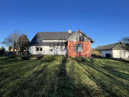 Rückansicht - Einfamilienhaus in 39435 Tarthun mit 200m² kaufen