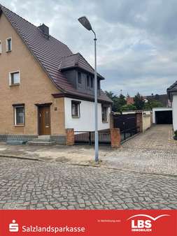 null - Doppelhaushälfte in 06406 Bernburg mit 90m² kaufen