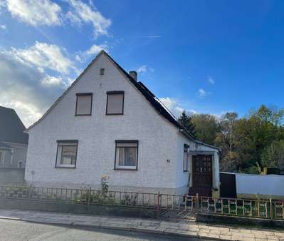 Hausansicht - Einfamilienhaus in 39418 Staßfurt mit 105m² kaufen