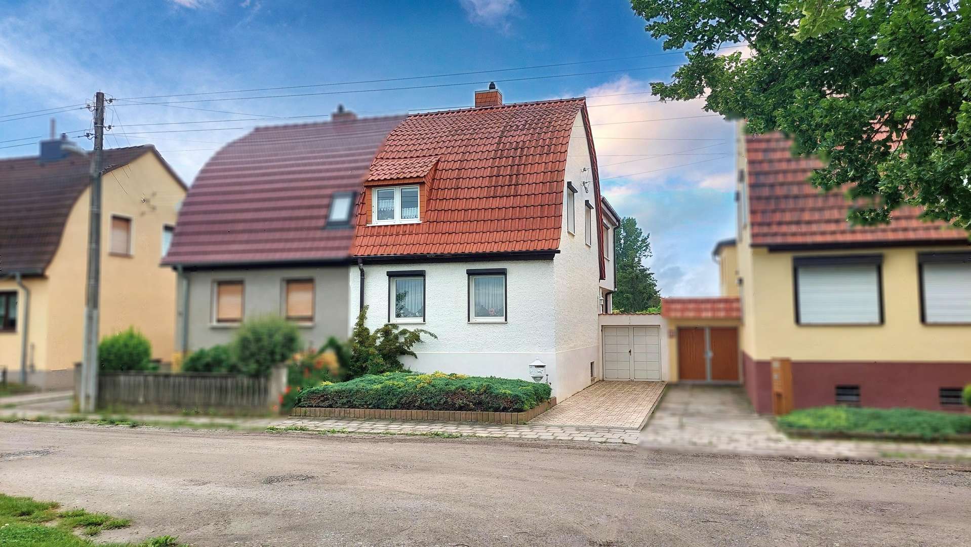 Vorderansicht - Doppelhaushälfte in 39418 Staßfurt mit 104m² kaufen