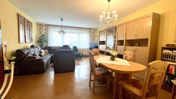 Mehrfamilienhaus in 06868 Coswig mit 240m² kaufen