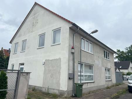 Haus Seite - Büro in 06844 Dessau-Roßlau mit 297m² kaufen