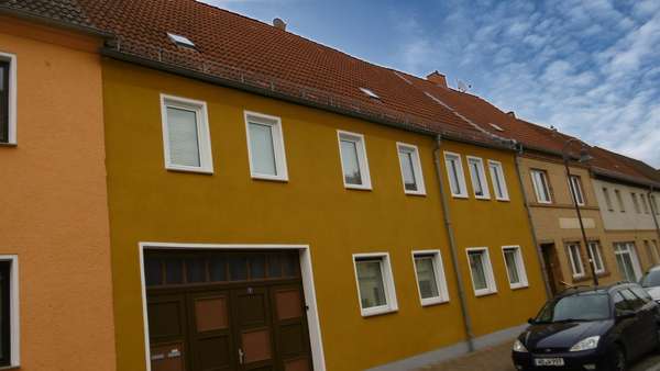 Seitenansicht Seitenansicht - Reihenmittelhaus in 06895 Zahna-Elster mit 150m² kaufen