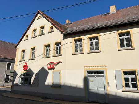 Hauseingang Hauseingang - Mehrfamilienhaus in 06905 Bad Schmiedeberg mit 172m² kaufen
