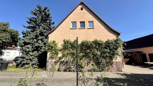 Seitenansicht - Doppelhaushälfte in 06901 Kemberg mit 90m² kaufen