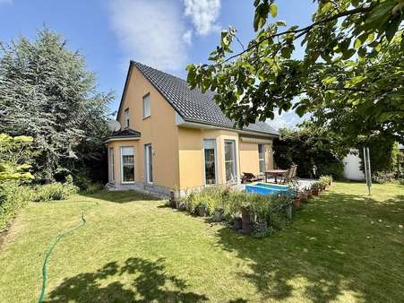 Seitenansicht - Einfamilienhaus in 06917 Jessen mit 107m² kaufen