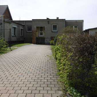Vorderfront - Einfamilienhaus in 06917 Jessen mit 120m² kaufen
