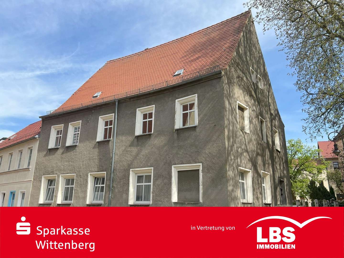 Haus Schrägansicht - Zweifamilienhaus in 06905 Bad Schmiedeberg mit 170m² kaufen