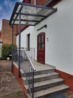 Hauseingang - Zweifamilienhaus in 39539 Havelberg mit 230m² kaufen