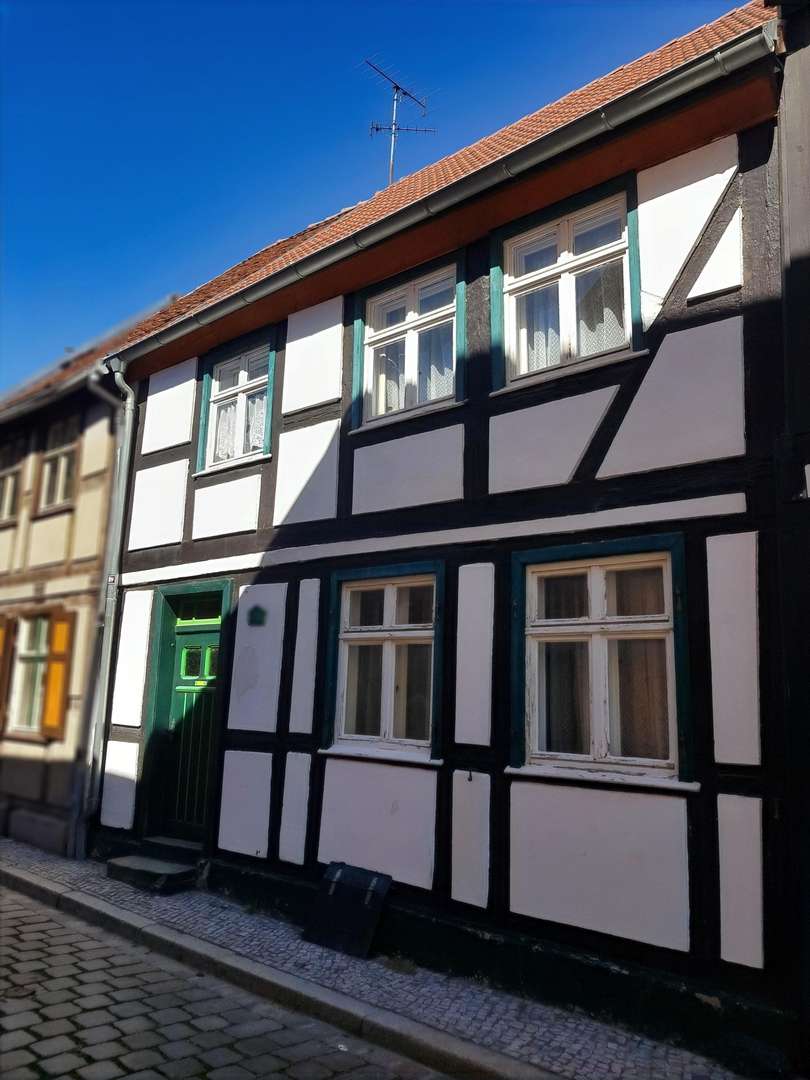 Fachwerkhaus - Reihenmittelhaus in 39590 Tangermünde mit 80m² kaufen