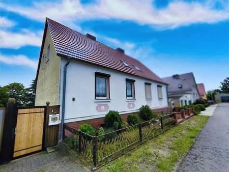 Doppelhaushälfte Doppelhaushälfte - Doppelhaushälfte in 39629 Bismark mit 100m² kaufen
