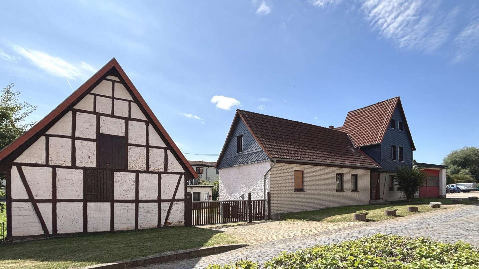 Außenansicht Außenansicht - Einfamilienhaus in 06343 Mansfeld mit 165m² kaufen