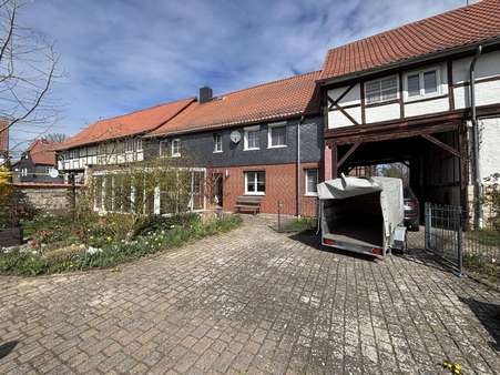 Zufahrt - Reihenmittelhaus in 38836 Pabstorf mit 190m² kaufen