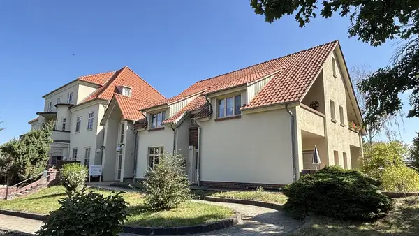 Stilvoll Wohnen nahe Schloss und Park