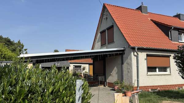 Hausansicht Hausansicht - Doppelhaushälfte in 38820 Halberstadt mit 97m² kaufen
