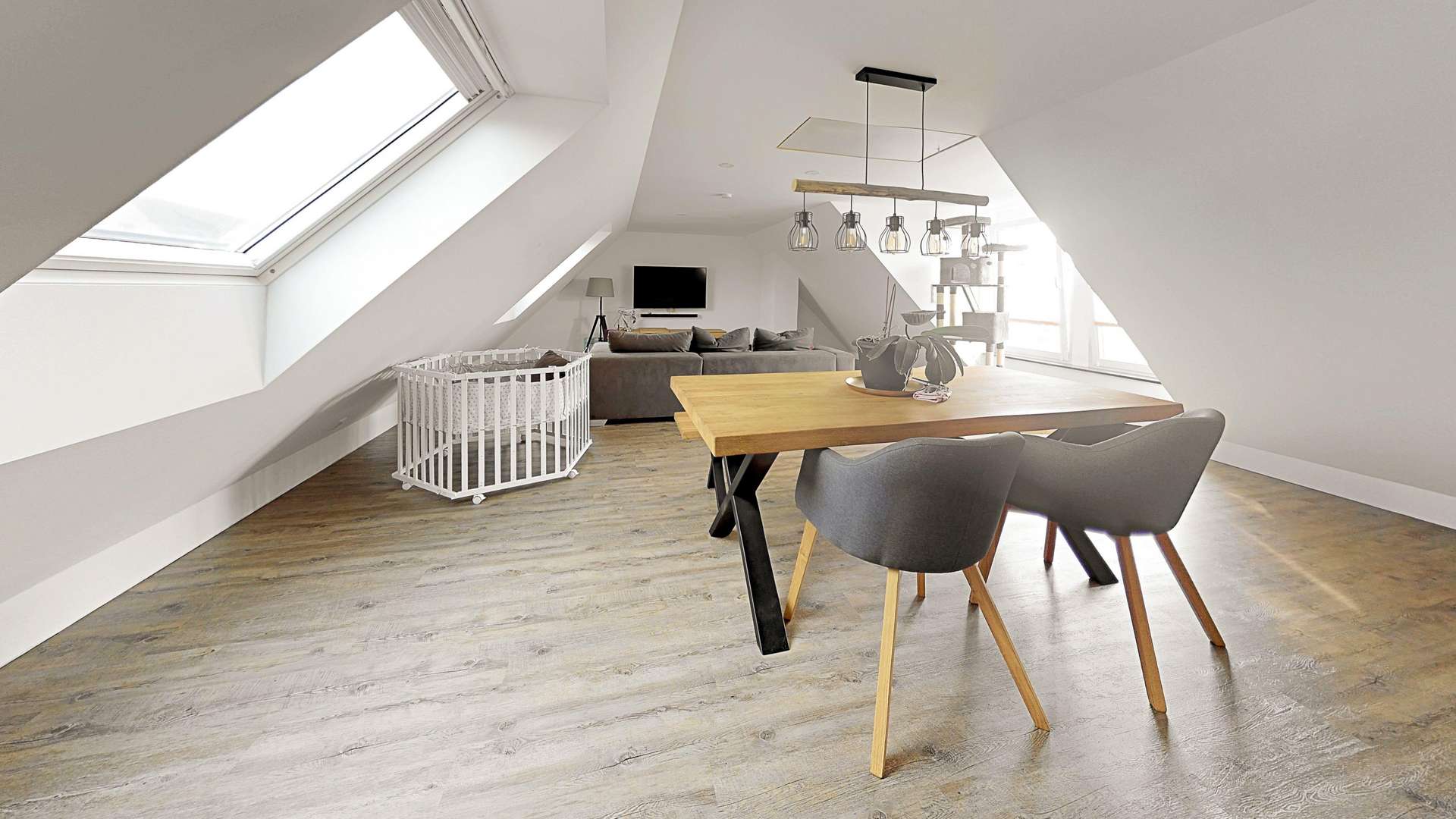 Dachgeschoss Wohnbereich Dachgeschoss Wohnbereich - Reihenmittelhaus in 06484 Ditfurt mit 150m² kaufen