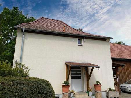 Hausansicht - Zweifamilienhaus in 38820 Halberstadt mit 184m² als Kapitalanlage kaufen