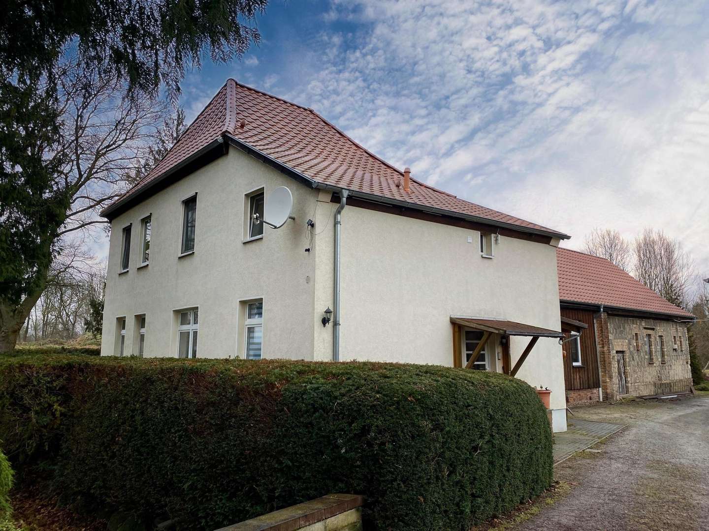 Hausansicht - Zweifamilienhaus in 38820 Halberstadt mit 184m² als Kapitalanlage kaufen