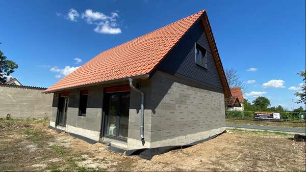 Außenansicht - Einfamilienhaus in 06493 Ballenstedt mit 120m² kaufen