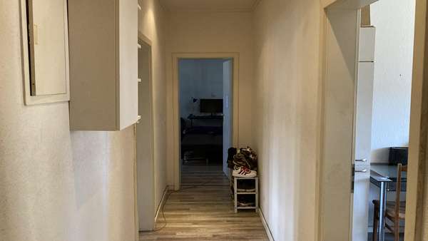 Flur Flur - Etagenwohnung in 39122 Magdeburg mit 68m² kaufen
