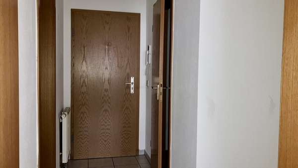 Wohnungsflur Wohnungsflur - Erdgeschosswohnung in 39114 Magdeburg mit 53m² kaufen