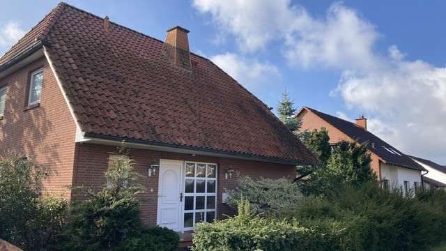 Vorderansicht - Einfamilienhaus in 39307 Genthin mit 124m² kaufen
