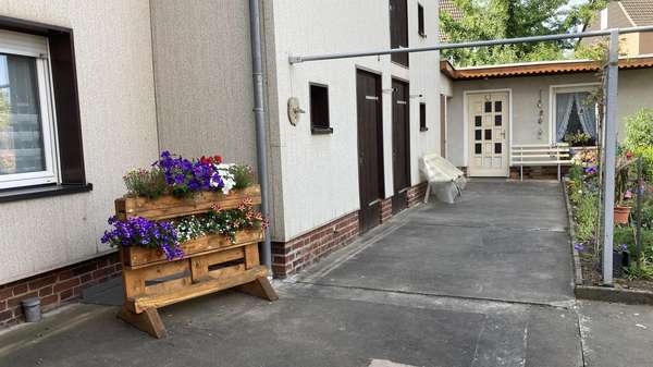 Doppelhaushälfte in 39130 Magdeburg mit 178m² kaufen