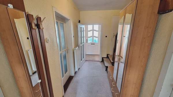 Flur EG - Reihenmittelhaus in 39118 Magdeburg mit 81m² kaufen