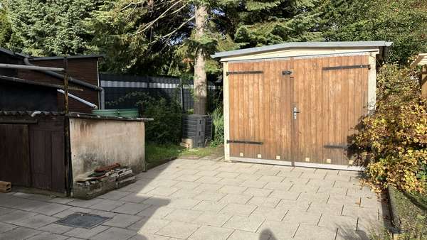 Garage Garage - Reihenendhaus in 39120 Magdeburg mit 112m² kaufen