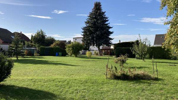 Garten Garten - Zweifamilienhaus in 39164 Wanzleben-Börde mit 166m² kaufen