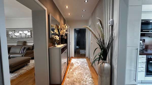 Etagenwohnung in 39106 Magdeburg mit 73m² kaufen