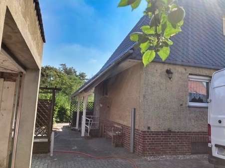 Giebel  und Rückseite - Einfamilienhaus in 39317 Ferchland mit 97m² kaufen