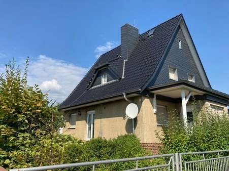 Vorderansicht - Einfamilienhaus in 39317 Ferchland mit 97m² kaufen