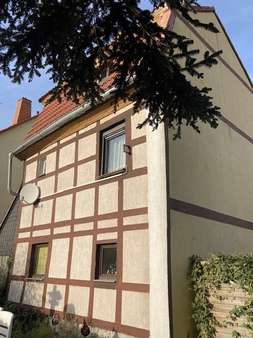 Rückansicht - Einfamilienhaus in 39288 Burg mit 95m² kaufen