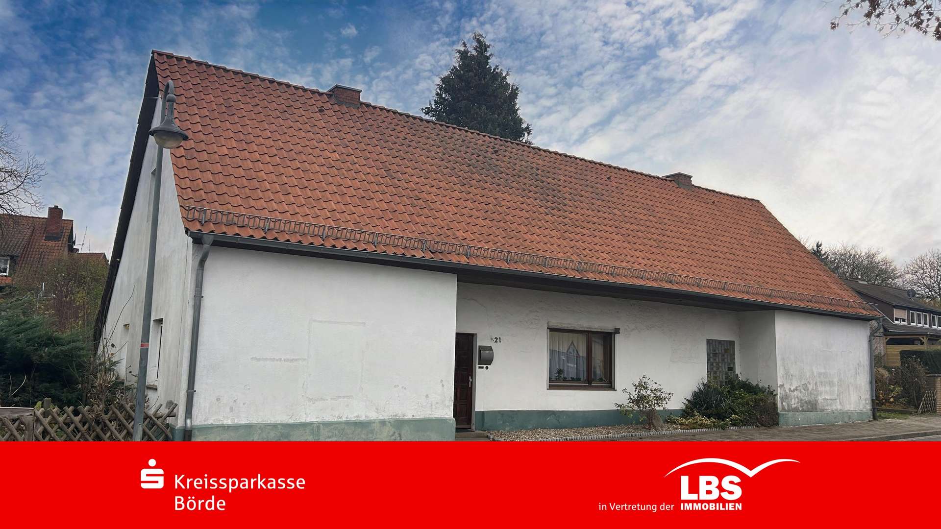 seitliche Vorderansicht - Einfamilienhaus in 29553 Bienenbüttel mit 110m² kaufen