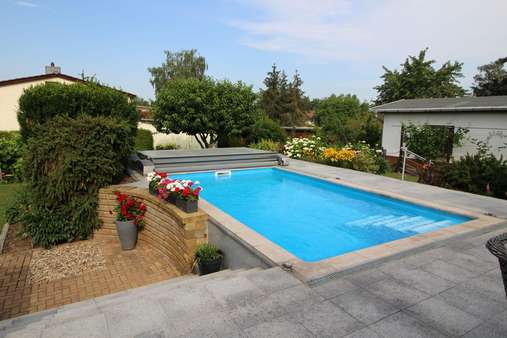 Pool - Fertighaus in 39326 Samswegen mit 151m² kaufen