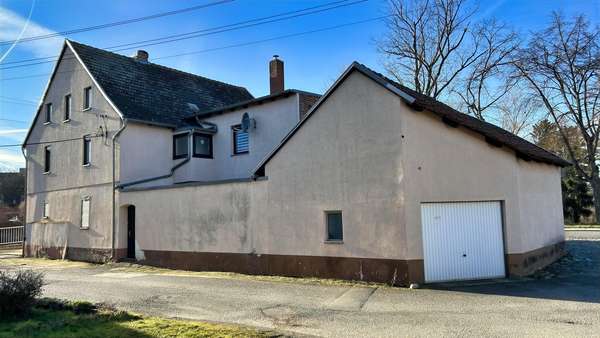 Rückansicht - Mehrfamilienhaus in 39397 Gröningen mit 130m² kaufen