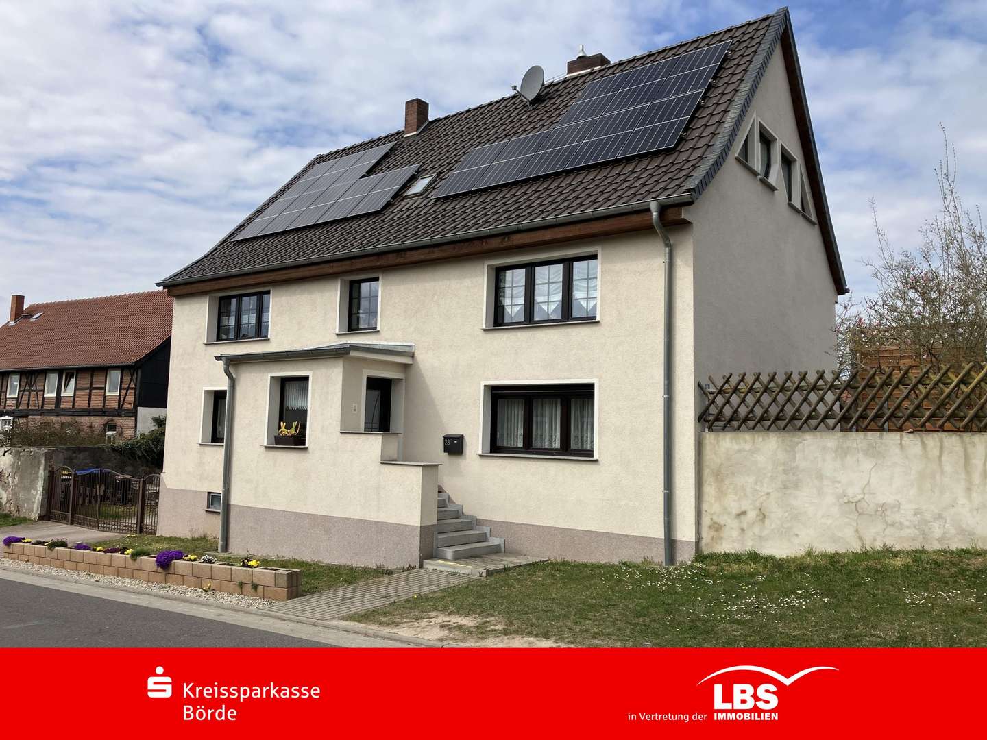 Straßenansicht - Einfamilienhaus in 39356 Hödingen mit 200m² kaufen