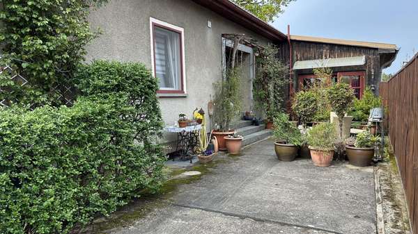 Hofansicht - Einfamilienhaus in 39340 Haldensleben mit 130m² kaufen